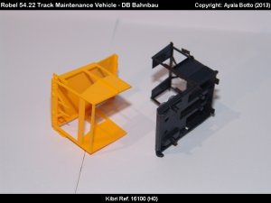 Robel 54.22 Track Vehicle - 03.jpeg