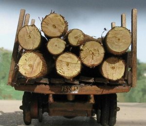 LogginTruck4.jpg