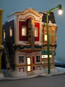 4728Cinema2a.jpg