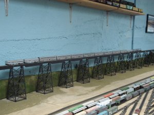 Amtrak on trestle 2.JPG