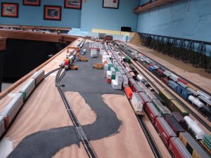 Rail yard area room 1.JPG