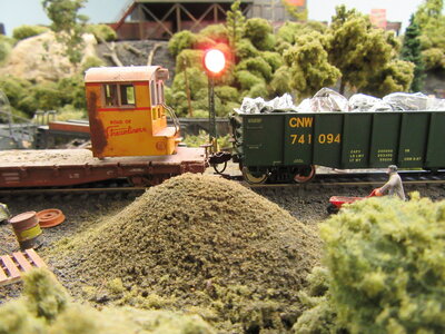 C&NW at Omro Junk Yard (1).JPG