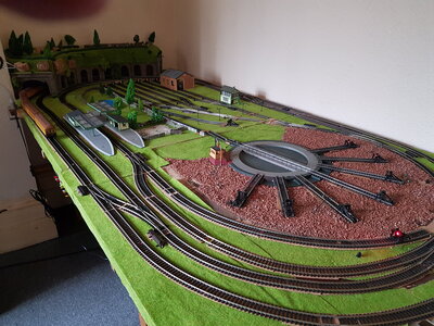 Layout1.jpg