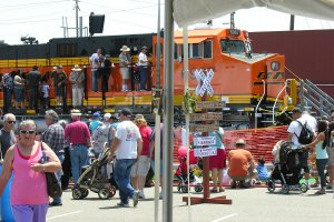 3338BNSF6967.jpg