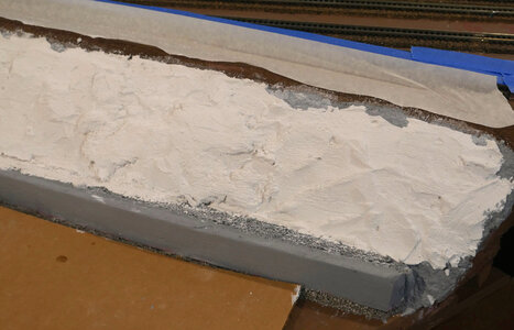 high retaining wall 11.JPG