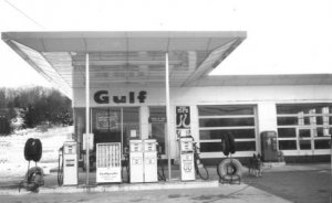 Gulf Station (small).jpg