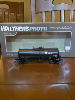 Amaizo Tank Car UTLX66833 3-2023.jpg