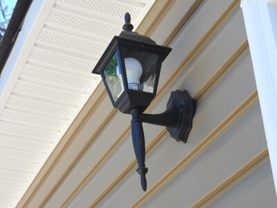 5-1-23 new lightat back door.JPG