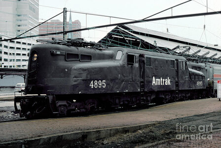 amtrak-amtk-4895-gg-1-altoona-gg1-wernher-krutein.jpg