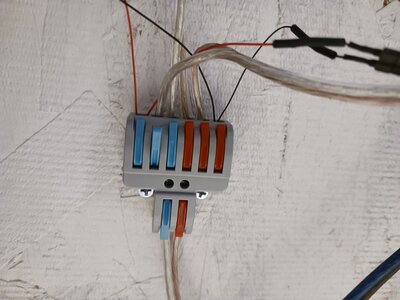 Cirkits connector 1.jpg