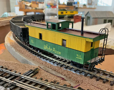 911 ballast train.jpg
