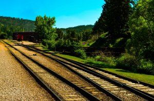 Hill-City-Train-Tracks-V2-1-of-1.jpg