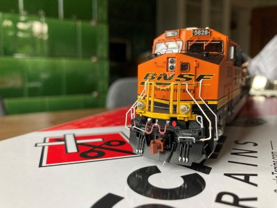 scaletrains003.jpg