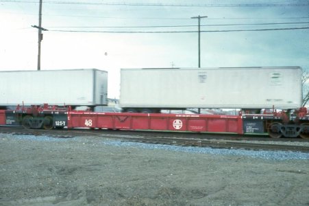 ATSF_Well_Cars_06.jpg ATSF_Well_Cars_06.jpg