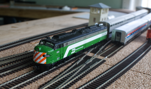 13th street junction into station.png