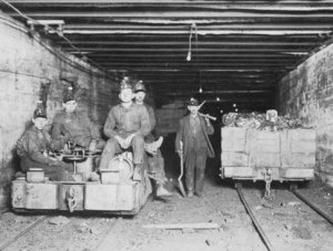 DL_W_Diamond_Mine_-_PA.jpg