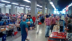 Fall2018TrainShowPic.jpg