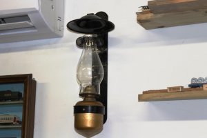 caboose lamp (4) - Copy.JPG