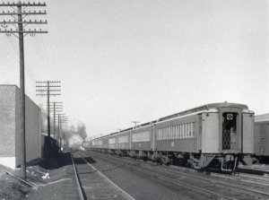 LIRR 15-car train.jpg