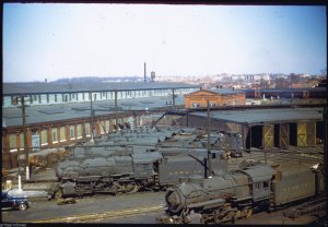 LIRR G-5s.JPG