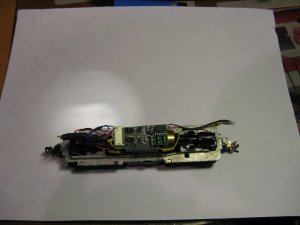 Athearn switcher build 010.jpg