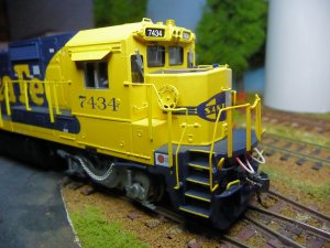 loco12_atsf7434b.jpg