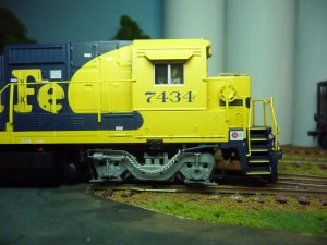 loco12_atsf7434d.jpg