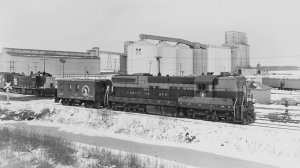 BN-Locos-at-Superior-East-End-1970-©-Twin-Ports-Rail-History.jpg