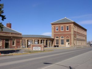 Livingston_Montana_Depot,_2005.JPG Livingston_Montana_Depot,_2005.JPG