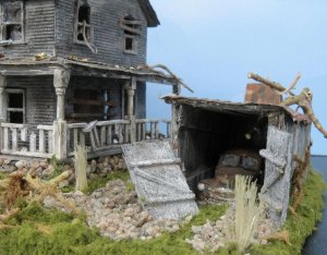 Abandoned House HO Scale 4.jpg