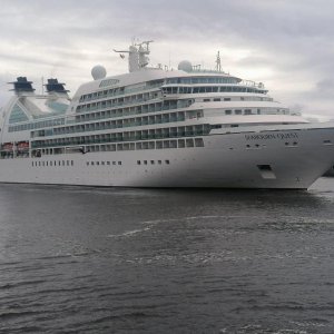 Seabourn Quest Port of Tyne  12th July 24.jpg