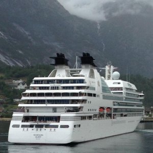 Seabourn Quest - Eidfyord Norway.jpg