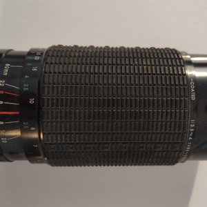 Camera_lens_01.jpg