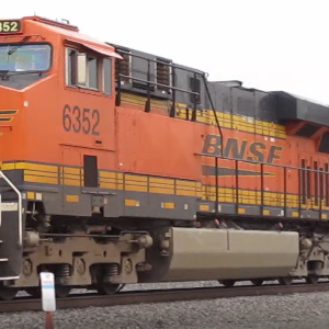 BNSF locos (My photos) (2).png