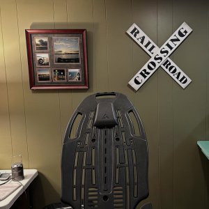 crossbuck.jpg