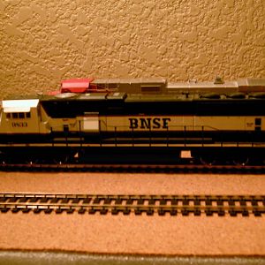 BNSF SD70MAC