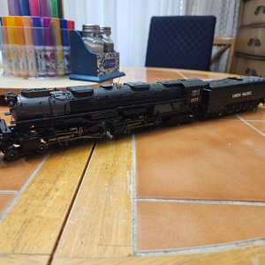 MTH CHALLENGER.jpg