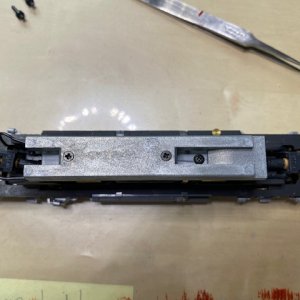 OLD WEIGHT MOUNT.jpg