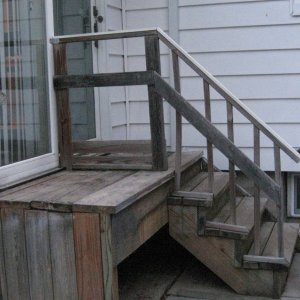 deck_house_stairs.JPG