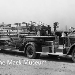 1931 Mack 75' Truck 1-Chester.jpg