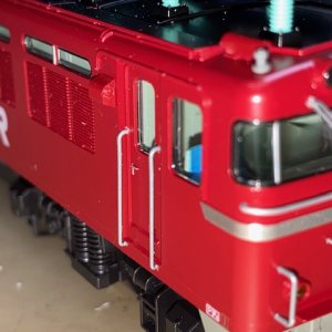 FRONT RAILSS.jpg