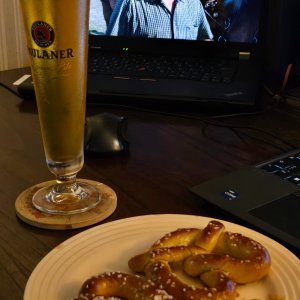 BierundPretzel001.jpg
