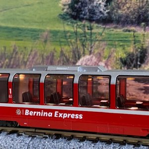 ROLLING HILLS CLOSE 1.jpg