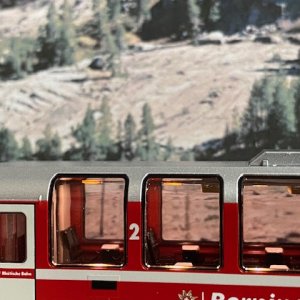 MOUNTAIN CLOSER2.jpg