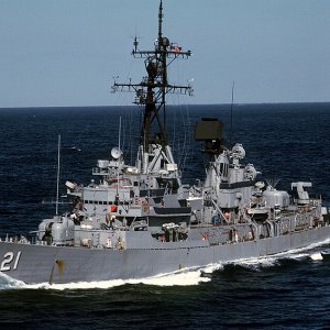 USS_Cochrane_(DDG-21).jpg