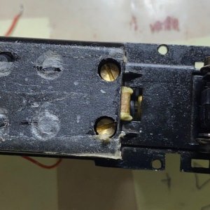 MAIN CHASSIS SCREWS.jpg