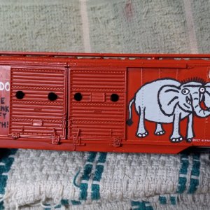 Cirkus Eds and Flying Eduardo Bros. cars (My models) (3).jpg