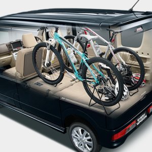 SUZUKI EVERY WAGON SPACE.jpg