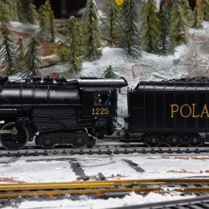 PFM Polar Express 1225 (My model) (26).jpg