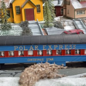 Athearn Polar Express cars (My models) (3).jpg